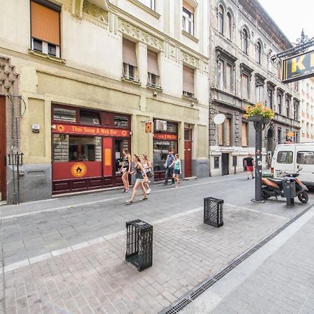Kaz7 Kazinczy Apartment Budapest Luaran gambar